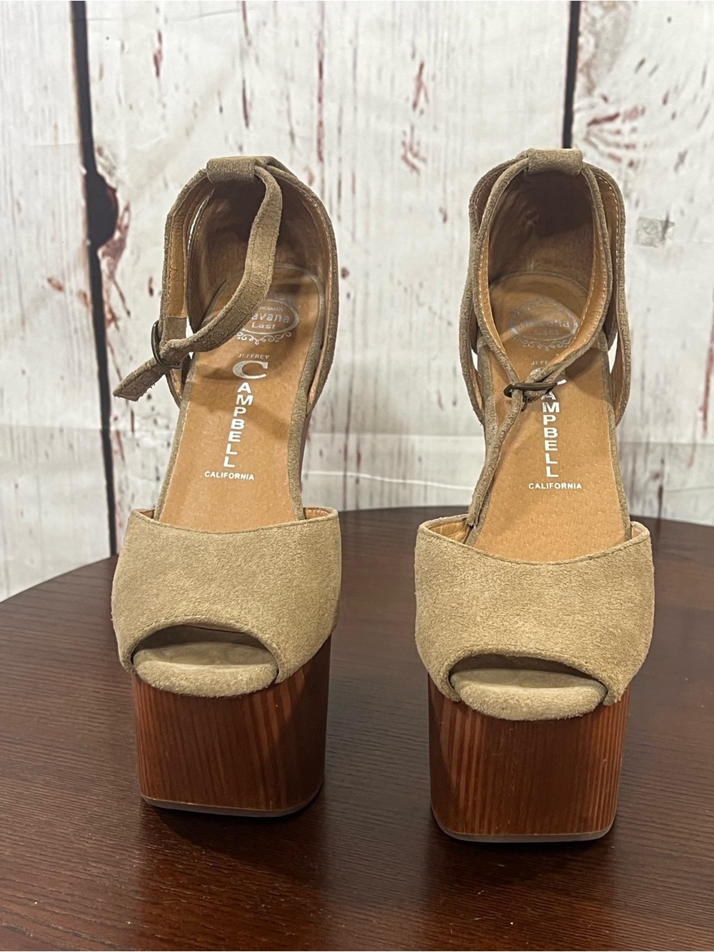 JEFFREY CAMPBELL HAVANA STR8TUP Taupe Suede Heelless Platform Wedge Sandals 6.5 - Picture 3 of 13
